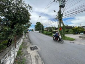 ขายที่ดินโฉนดครุฑแดง ติดถนนสุขสวัสดิ์ 66 12 ล้านบาท (รวมโอน) เหมาะสร้างอาคาร ร้านค้า พื้นที่ 200 ตร.วา