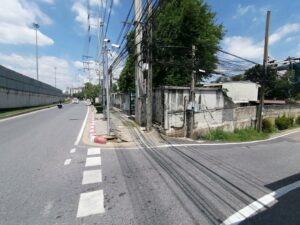 ขายที่ดินริม?ถนนหัวหมาก? ใกล้สถานีรถไฟฟ้าศรีกรีฑา