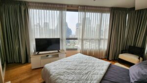 Condo H sukhumvit 43 ใกล้ BTS พร้อมพงษ์  2 ห้องนอน 2 ห้องน้ำ 70 ตรม.ชั้น25 ตกแต่งพร้อมเข้าอยู่